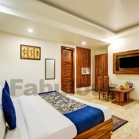 Hotel Fabulous - Delhi International Airport-2